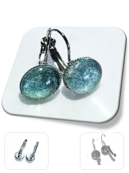 Boucle D'oreille dormeuse métal argenté et soie <br> (Réf 216)