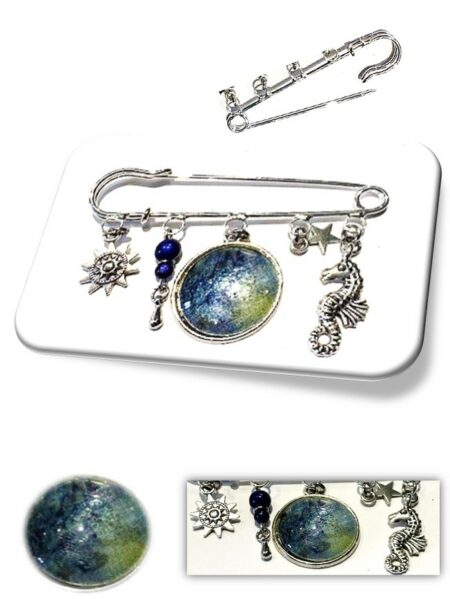 Epingle à nourrice métal argenté en soie et cabochon <br> (Réf 702)
